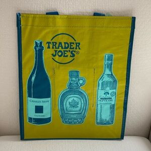 2/$12 Trader Joe’s “6-Bottle” Beverage, Reusable Tote 100% Polypropylene Bag NWT